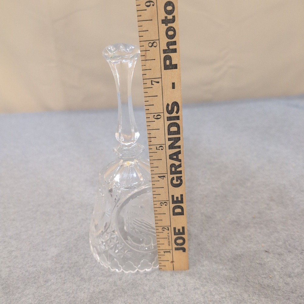 Vintage Frosted Bird Glass Dinner Bell Clear Pressed Crystal Style Chime - Picture 3 of 3